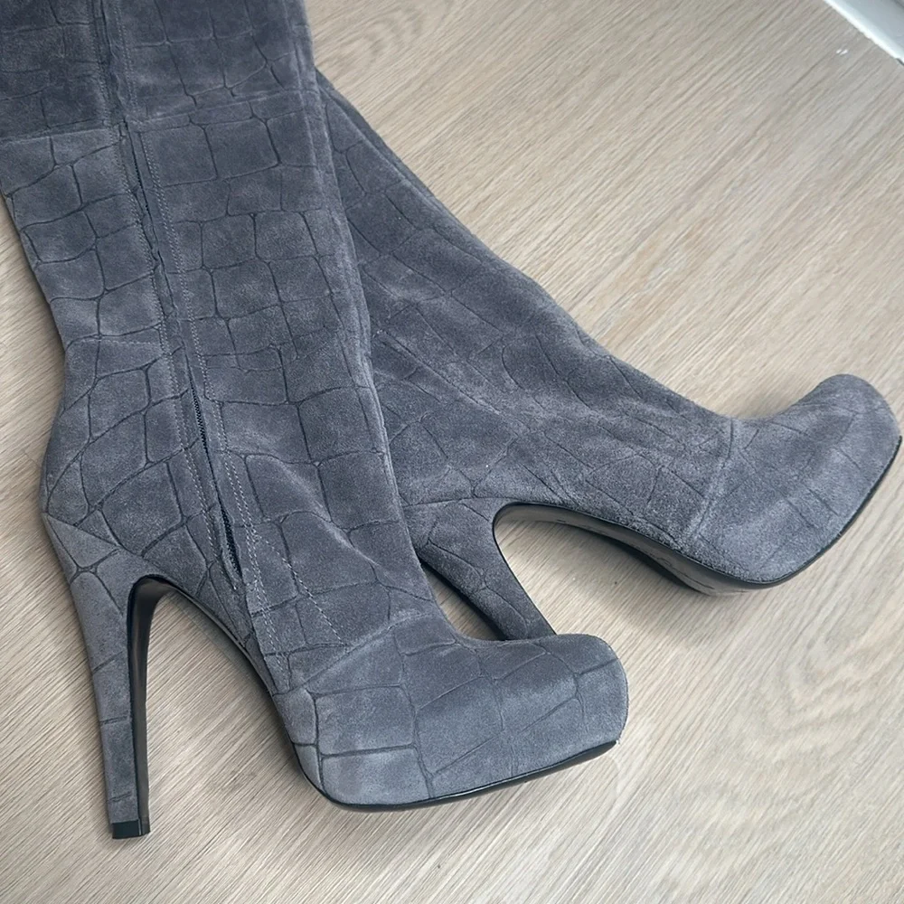 Report Signature Fairfax Over the Knee Boots Gray Suede Size 8